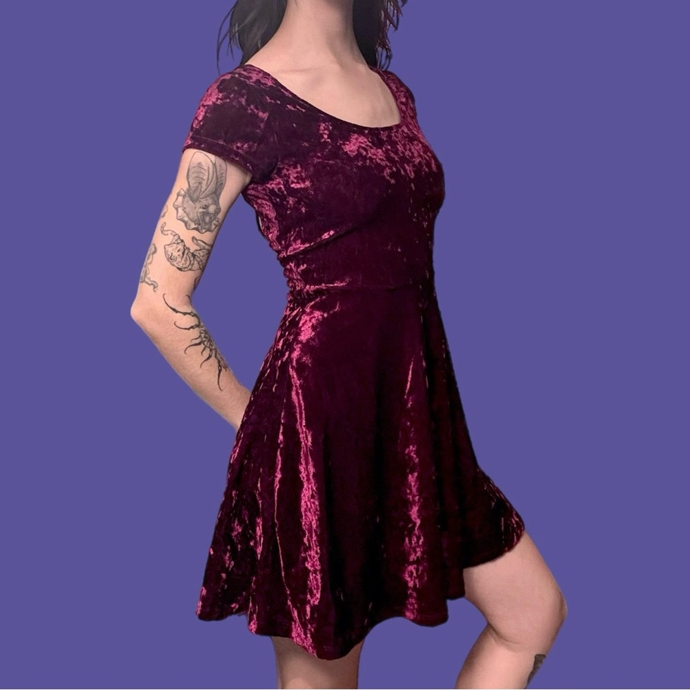 Wet Seal Red-Violet Velvet MidiDress w/ Cutouts